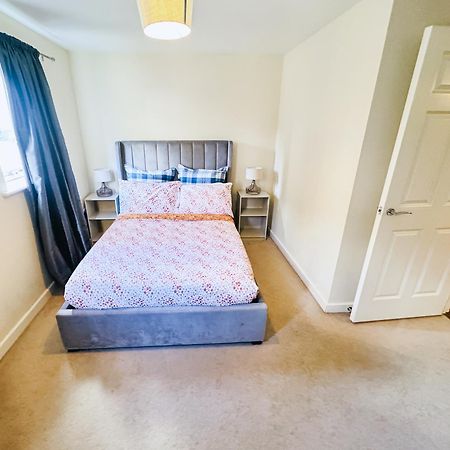 Sianavi Apartments Кетеринг Экстерьер фото