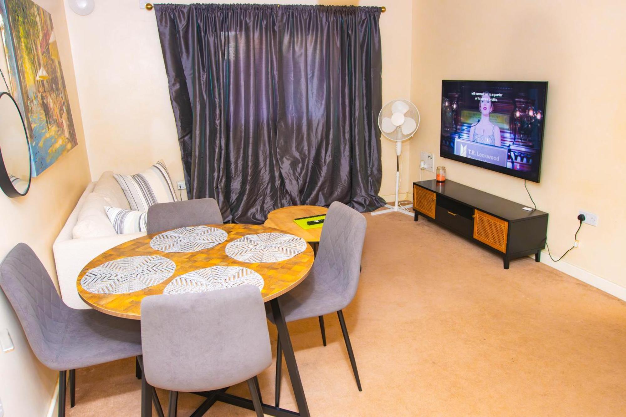 Sianavi Apartments Кетеринг Экстерьер фото
