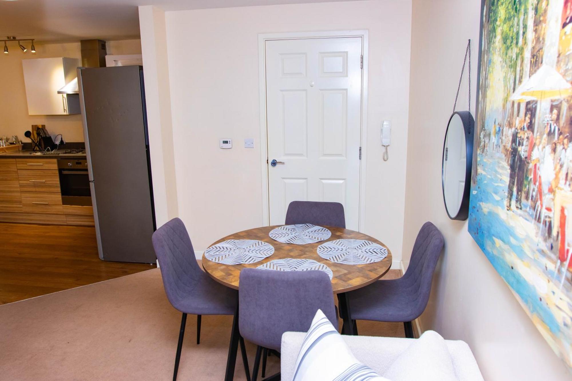 Sianavi Apartments Кетеринг Экстерьер фото