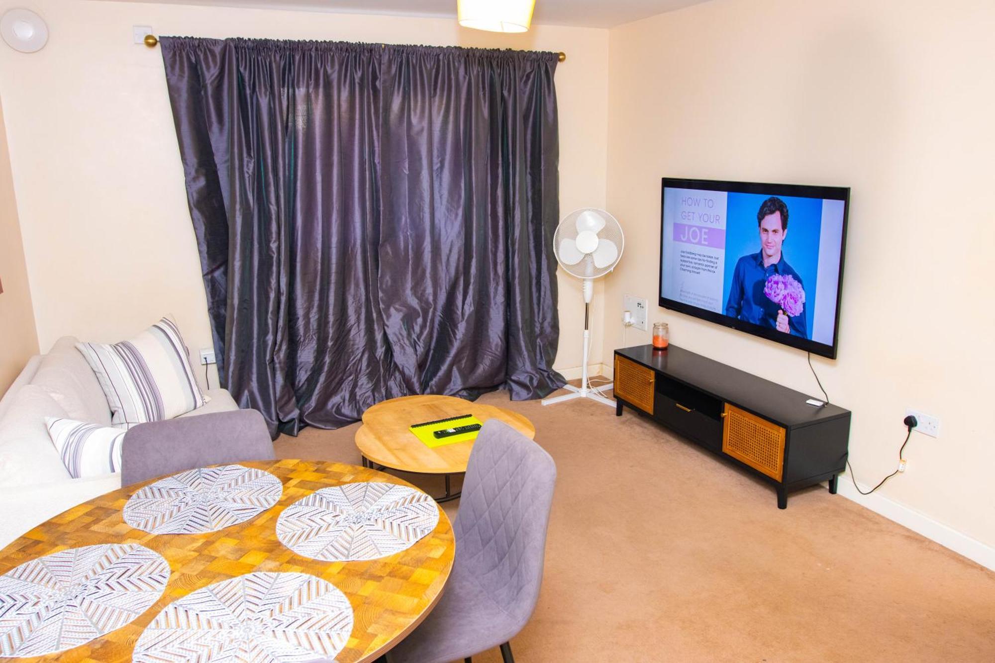 Sianavi Apartments Кетеринг Экстерьер фото